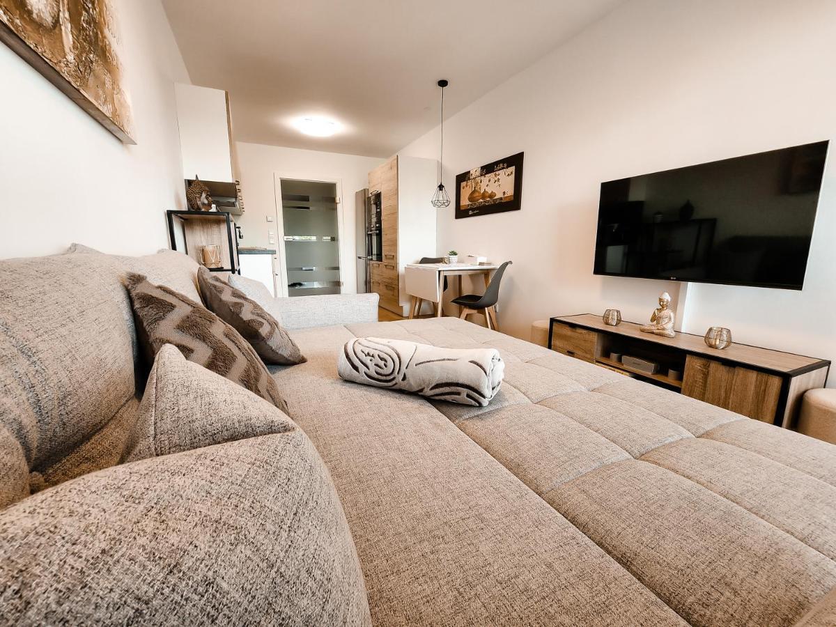 Vienna Green - Modern New Apartment, Old Danube Екстериор снимка