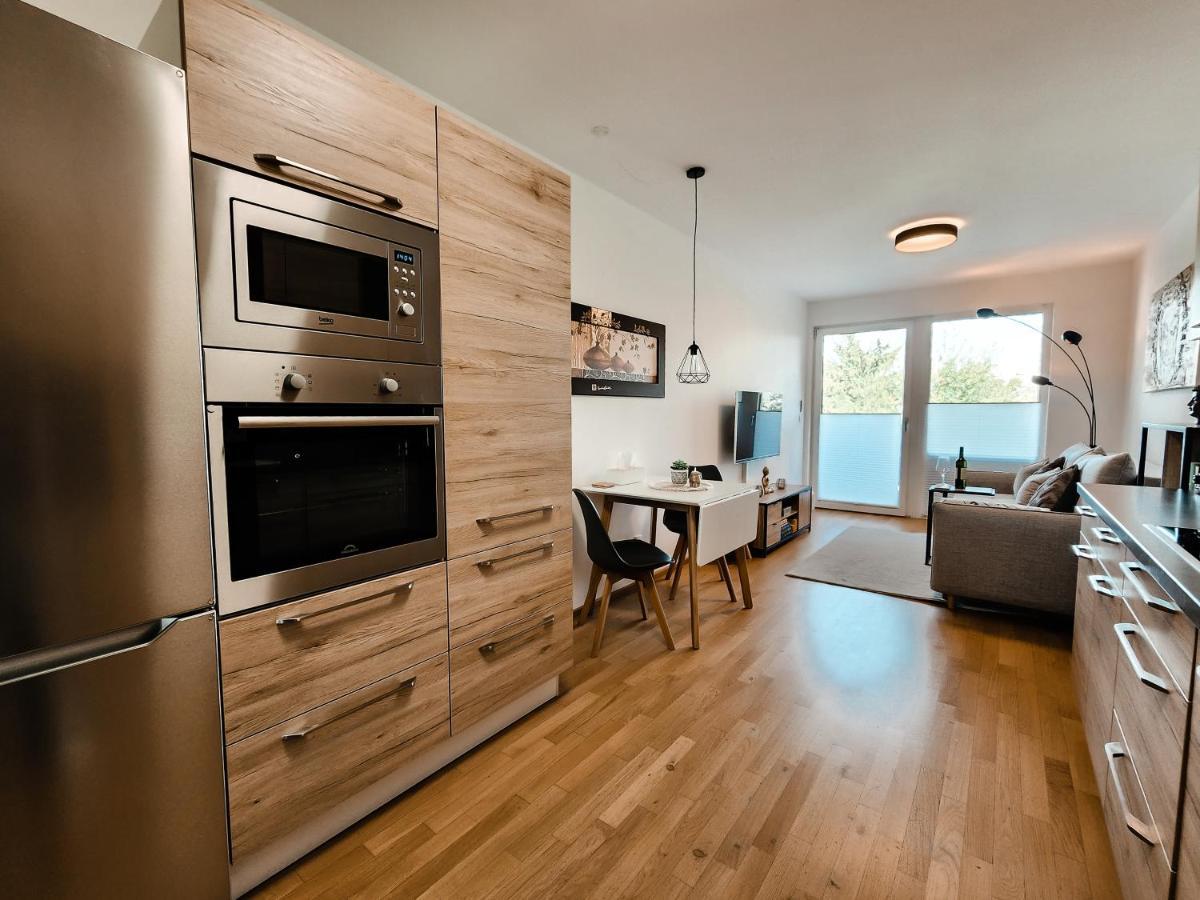 Vienna Green - Modern New Apartment, Old Danube Екстериор снимка