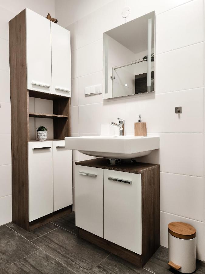 Vienna Green - Modern New Apartment, Old Danube Екстериор снимка